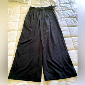 A New Day women’s size 10 wide leg, high waisted black trouser with belt